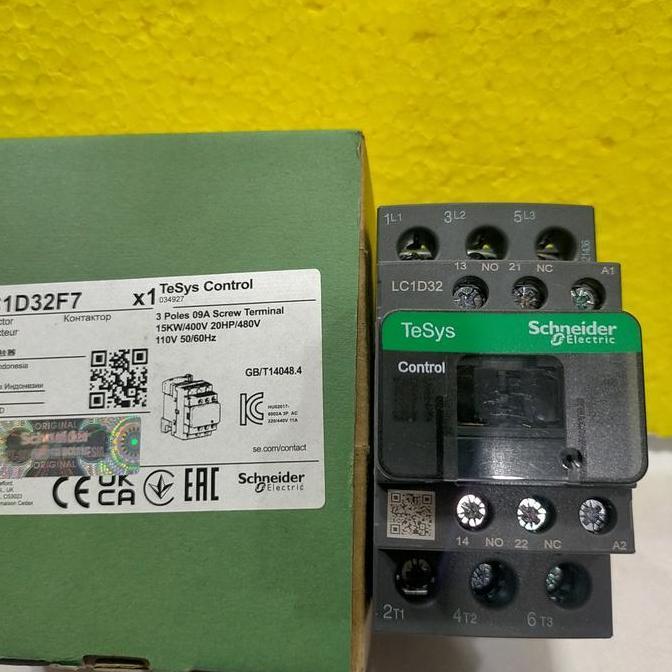 kontaktor contactor LC1D32F7 110va 32a 3p Schneider original lc1d 32f7 lc1d32 f7