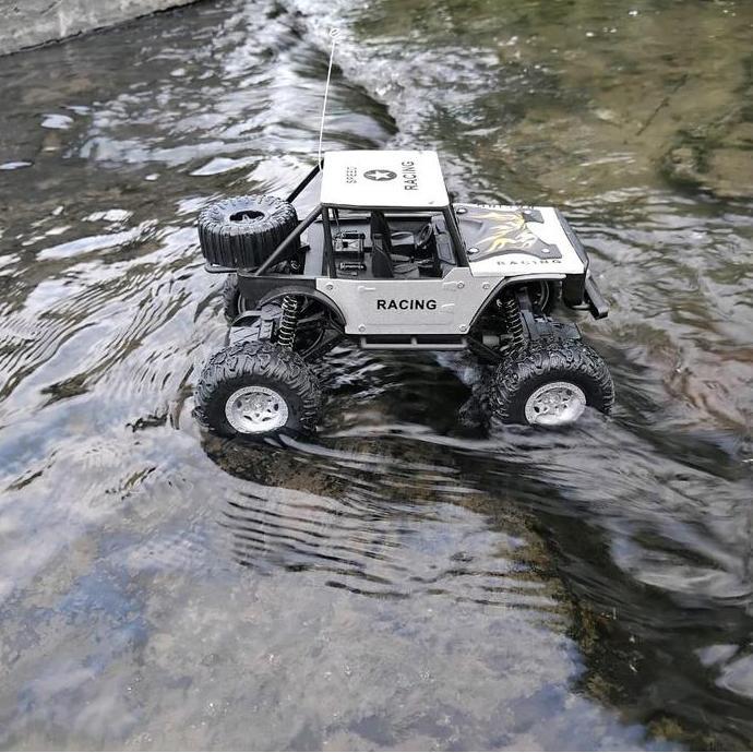 Mobil Remote Control Anti Air RC Offroad Metal Alloy Mainan UPGRADE BATERE CADANGAN Baterai