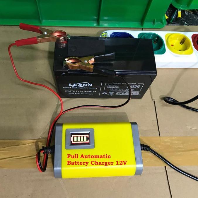 Charger Auto accu Aki baterai battery kering motor mobil mainan 12v 2A