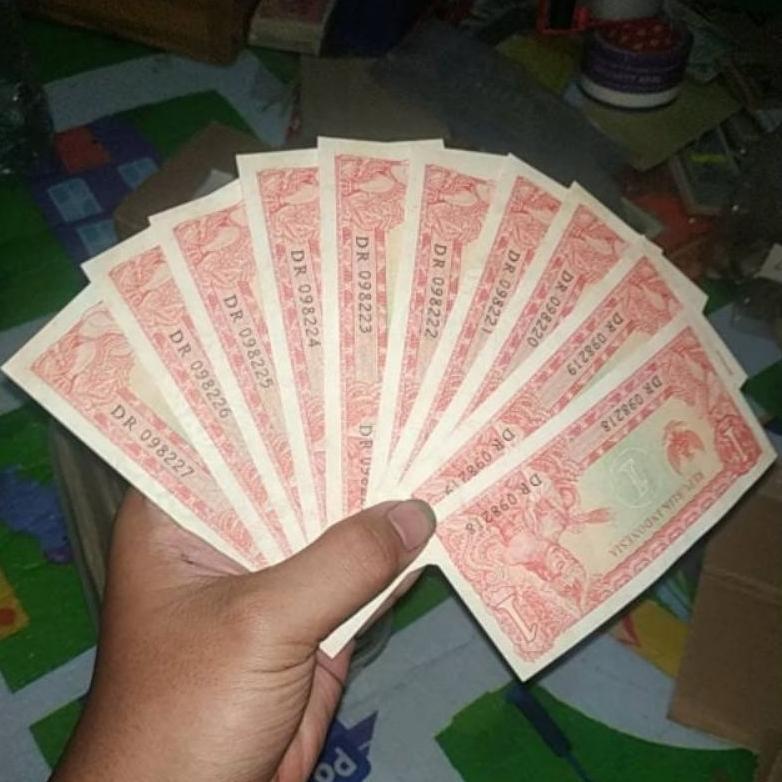 Dindaseller6 - Uang Kuno Kertas 1 Rupiah Soekarno Asli Tahun 1964 Mahar Nikah Koleksi Antik Langka