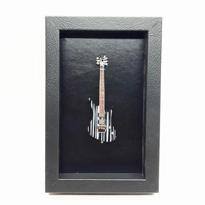 Miniatur Gitar Shecter Avenged Sefenfold Bingkai Pigura
