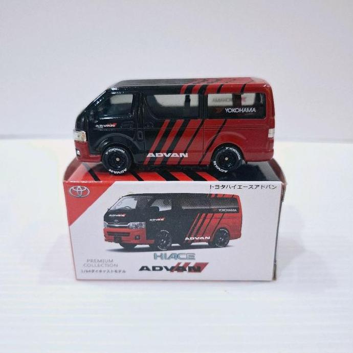 Tomica Toyota Hiace Advan