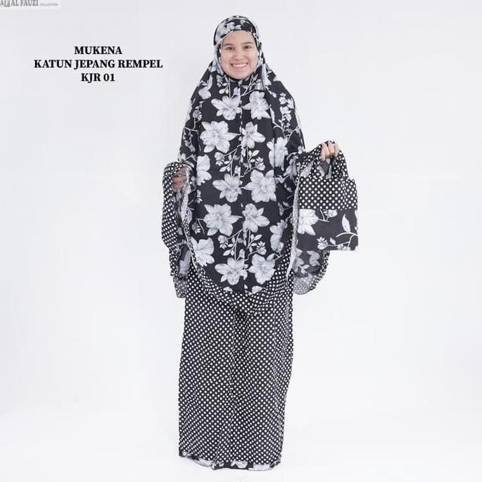 Mukena Katun Jepang Rempel Terbaru Bunga Putih Polkadot Hitam Terlaris