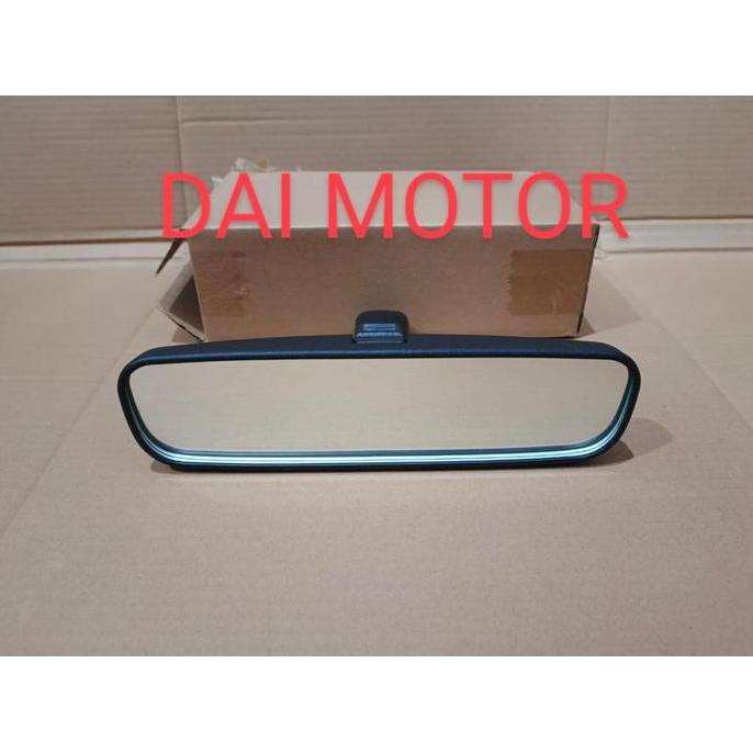 spion tengah mobil nissan grand livina