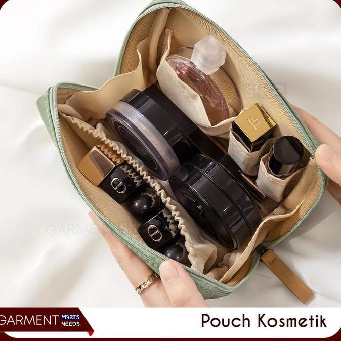 Pouch Kosmetik Travel Bag Korea Tempat Lipstik Bedak Sabun Travel Kit