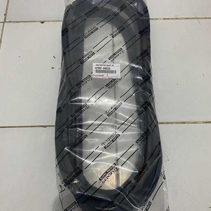 karet bagasi karet pintu bagasi innova 2005-2015