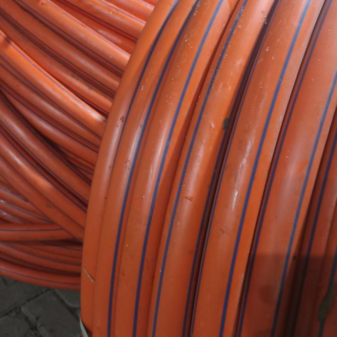 Hdpe 40/33 Oren Telkom