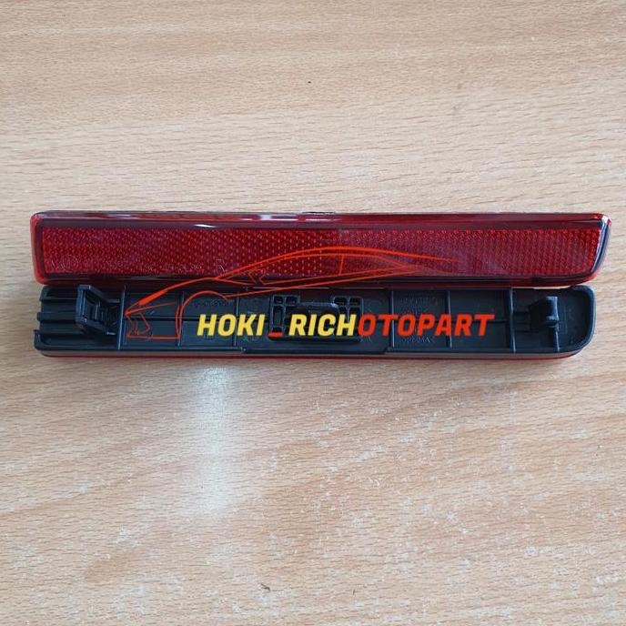 Reflektor Mata kucing Bemper belakang Agya Ayla Rush Luxio