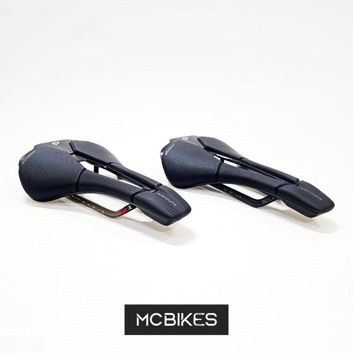 Saddle Prologo Scratch M5 Pas Agx Slide Control - Hard Black