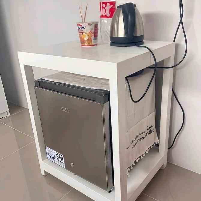 MEJA KULKAS MINI / MEJA DISPENSER BAHAN KAYU JATI BELANDA Furniture CO