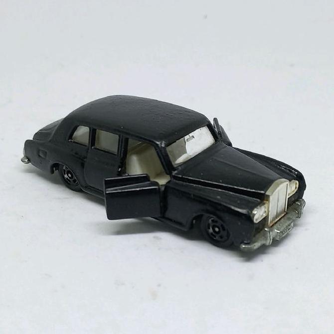 tomica rolls royce phantom vi 86 tomy merah loose diecast no mulus (s)