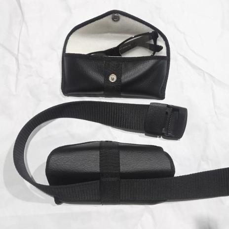 Dompet pinggang tempat kacamata kulit sintetis - sarung kaca mata diselipkan di ikat pinggang box se