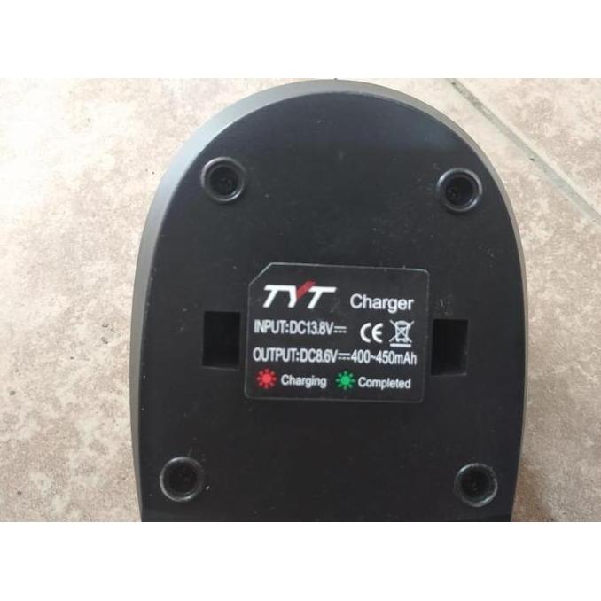 Charger dan Dock Charger Handy Talkie HT TYT UV8000D Original