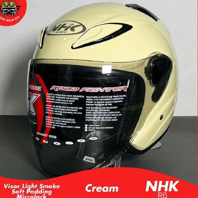 NHK Helm Motor R6 dengan Visor Light Smoke Slot Intercom & Ventilasi Optimal Desain Elegan Nyaman St