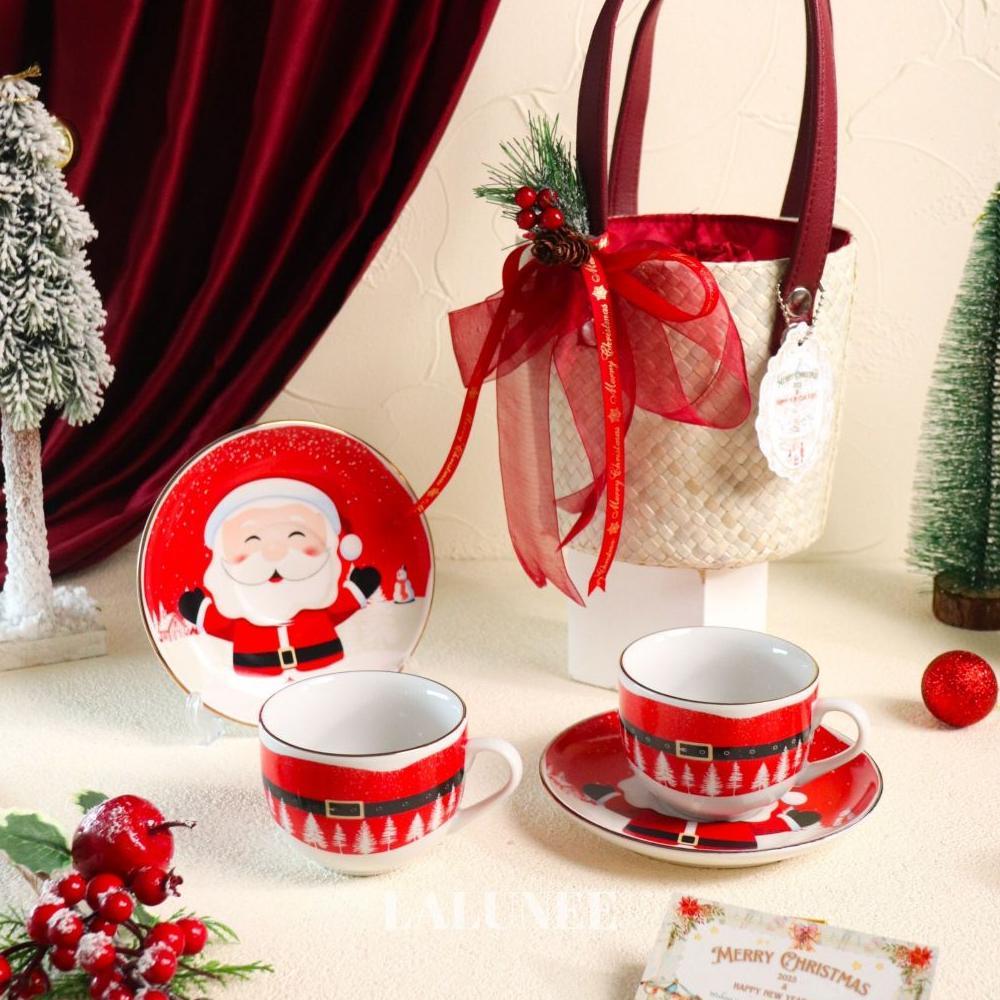 BANMOTSTORE Parsel Tas Anyaman Natal Unik - Hampers Natal Isi Cangkir Set - Set Cangkir Piring Natal
