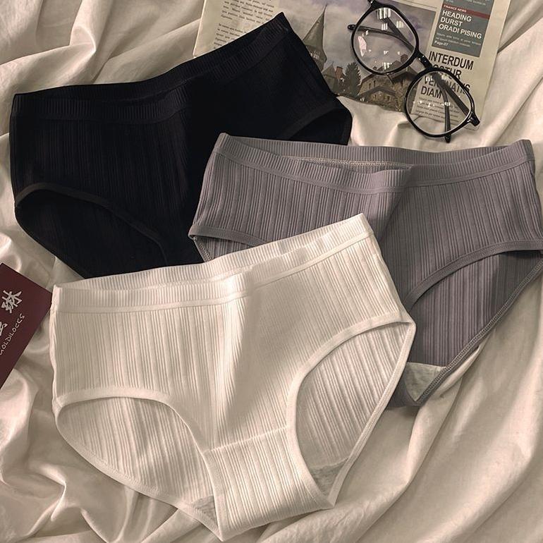 GEMER 3 Pcs Celana Dalam Seamless CD Cotton Super Ssft   M , L ,  XL Pakaian Dalam Wanita Women's