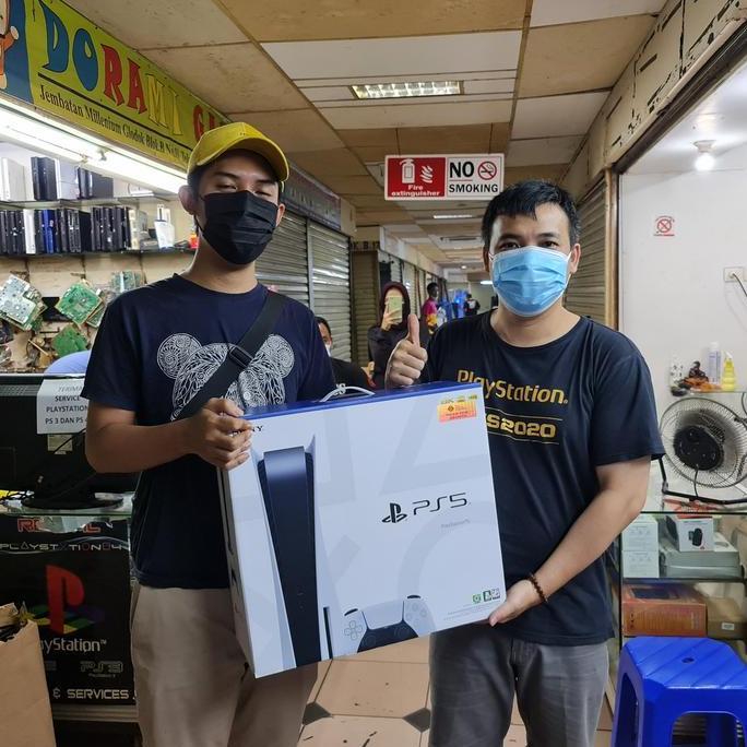 PS5 PS 5 Garansi Resmi Sony Indonesia - Disc Version