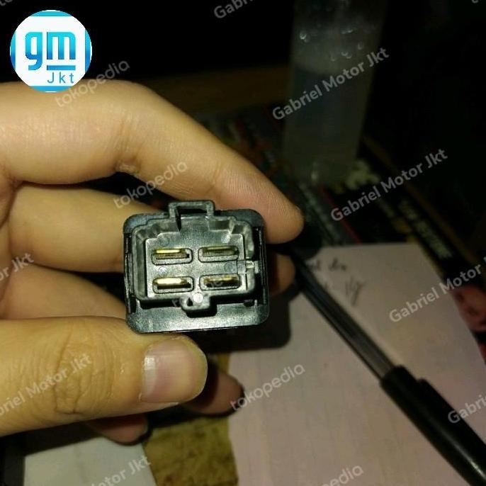 rellay carshow kaki 4 24volt 30 ampere sejajar