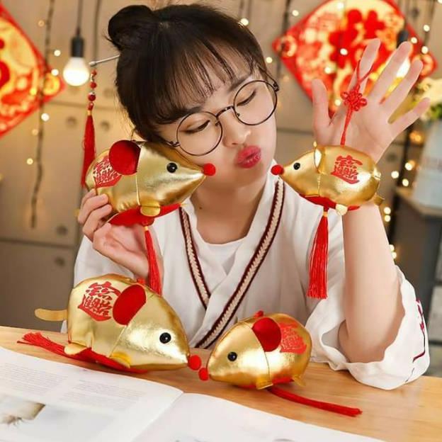 Boneka Tikus Emas Dekorasi Parcel Imlek Tahun Baru 2020 Kado Sovenir