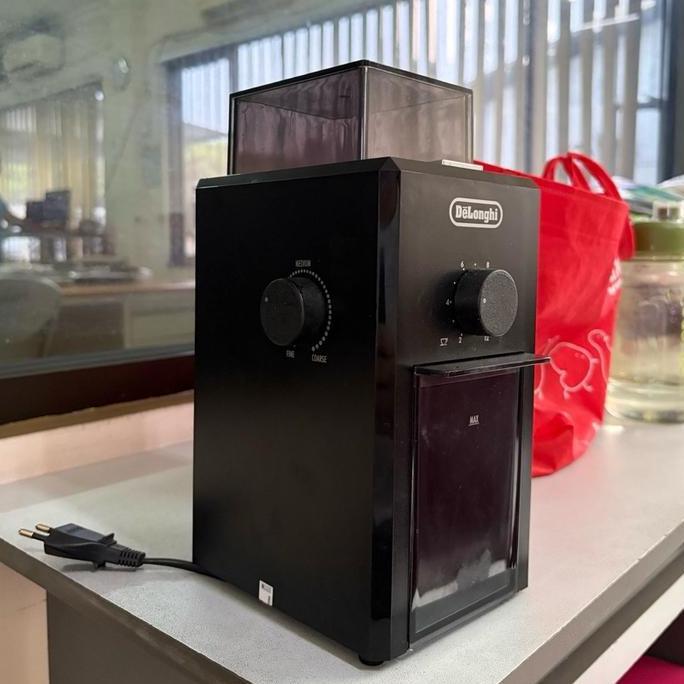 Terlaris Delonghi Kg79 Mesin Penggiling Biji Kopi Grinder Coffee Bean Bekas Kondisi Mulus Aman Tidak