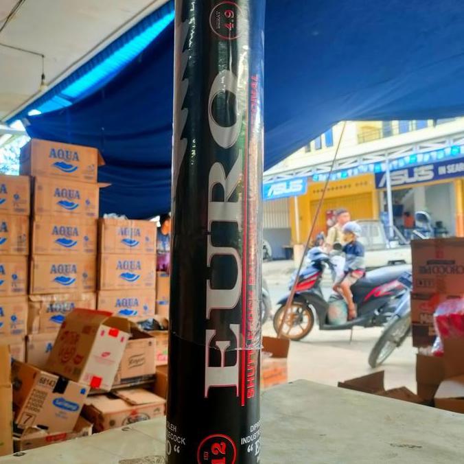 Shuttlecock Euro Hitam