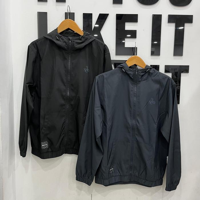 3Second Jaket Pria Parasut Regular Fit 040425,050425 Terlaris Best Quality 100% Original