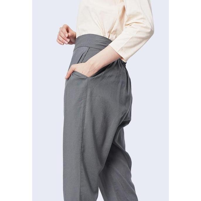 Bodytalk Celana Panjang Wanita Angelica 2.0 Dark Grey 43T5DG