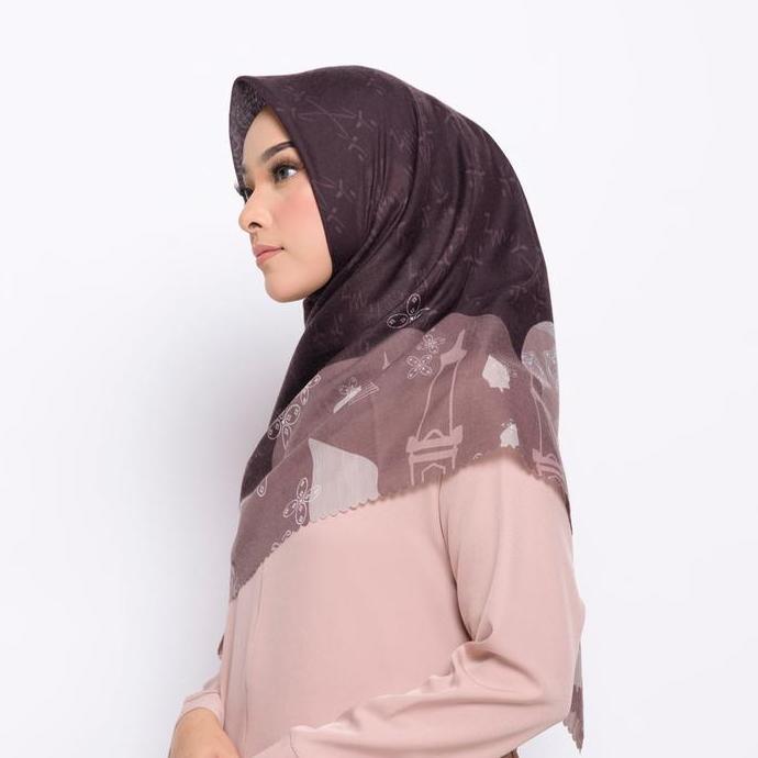 ZM Zaskia Mecca - Yogya Scarf Kerudung Segi Empat Voal Hitam Syari Basic Edisi Yogyakarta Motif Yogy