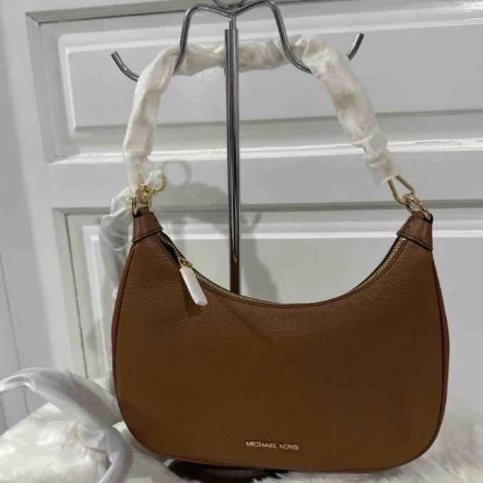 tas wanita mk cora large zip pouchette in