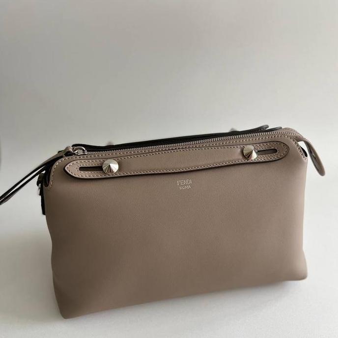 tas wanita fendi