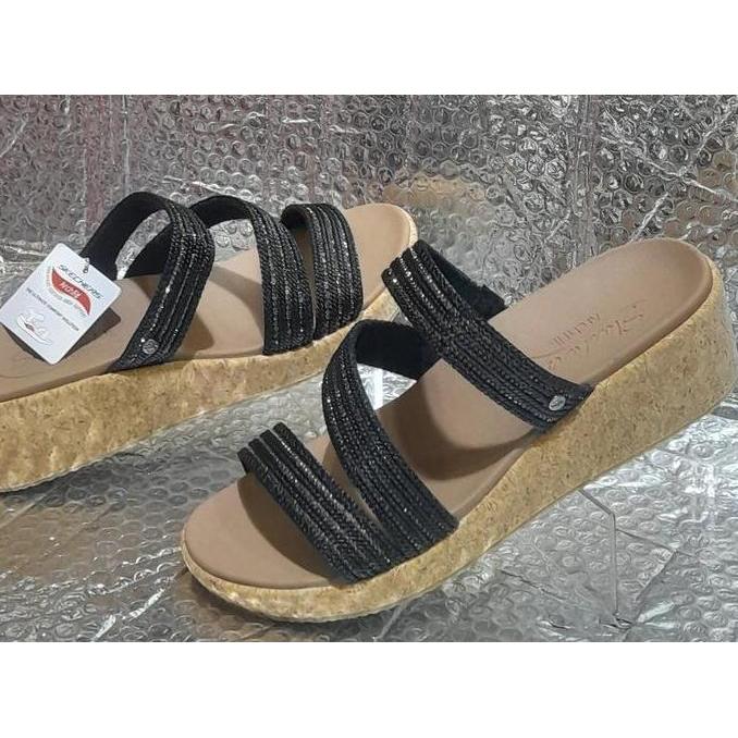 Sepatu sandal Wanita Skechers Arch Fit Beverlee Always Classy ( Art : 119548/BLK ) Size 36, 40