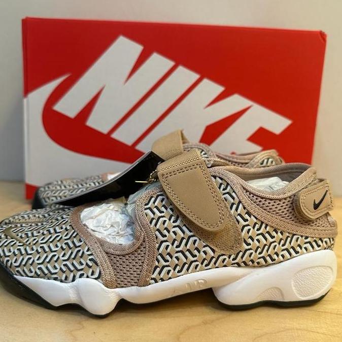 New In Box Sepatu Nike Rift Hemp - Authentic