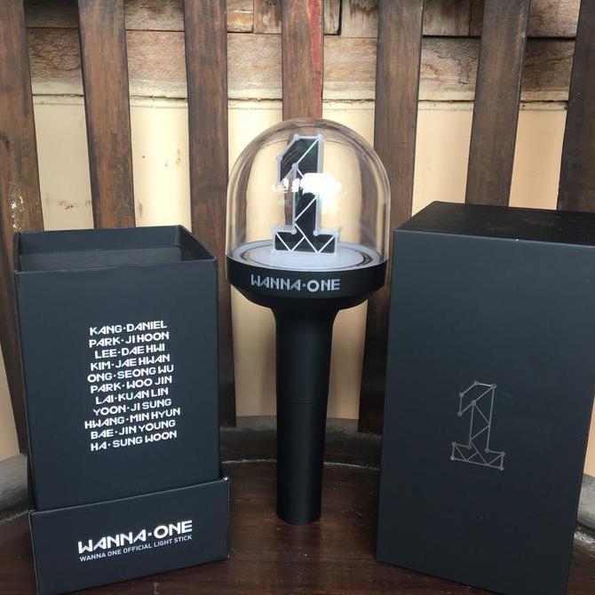 Halmusic- Wanna One Official Lightstick