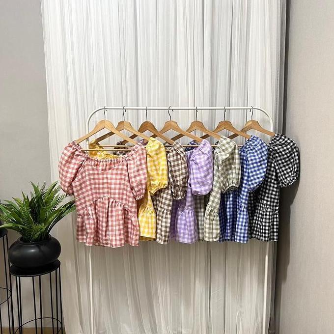 Best- (Victoria Wear House) Ara Top Baju Atasan Lengan Balon Puffy Sleeve Motif Kotak-Kotak Blouse W