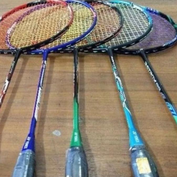 TERMURAH - Raket Badminton Full Carbon bonus senar dan grip karet