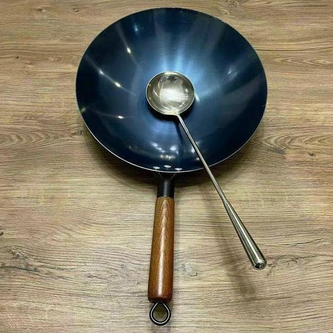 TJ-673 Wajan Baja gagang Seasoning Kuali gagang kayu Nasi Wok