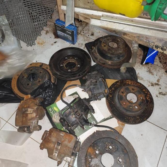 Toyota Supra mk3 ,caliper set sesuai picture(86-92) copotan