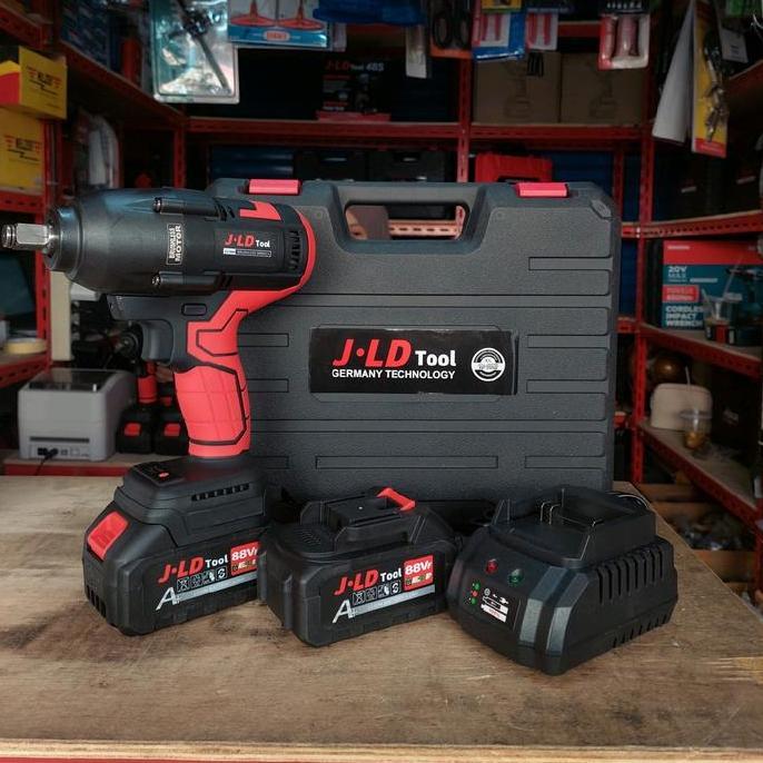 Promo Impact wrench Cordless JLD JUMBO 550 NM Mesin Impact Wrench Baterai 88 Volt Merah torsi Diskon