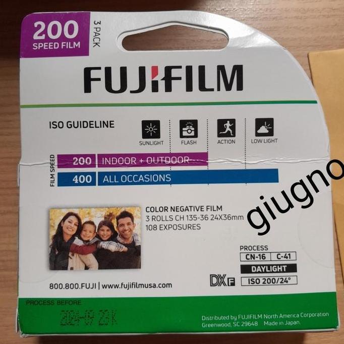Ready stock Fujifilm fuji c200 - roll film 35mm fujicolor