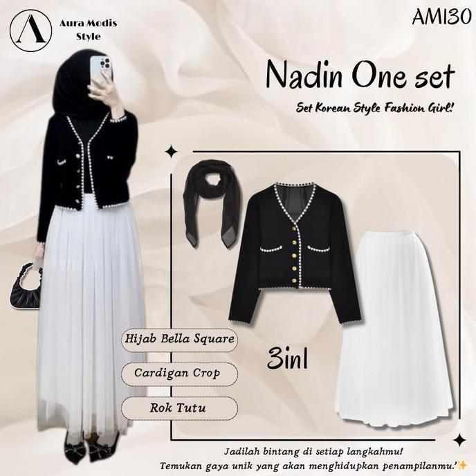 One set Wanita Kekinian Nadin ( Cardigan Crop + Rok Tutu Tile + Hijab Bella Square + Shoulder Bag ) 