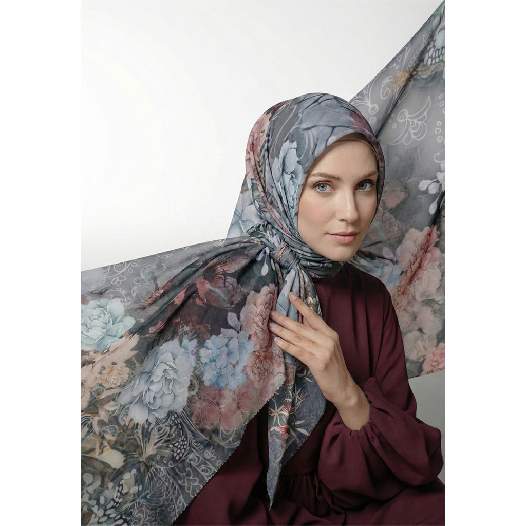 Hijab Segi Empat Wanita Premium Rozanna Series Signature Square Voile Scarf Ash Grey