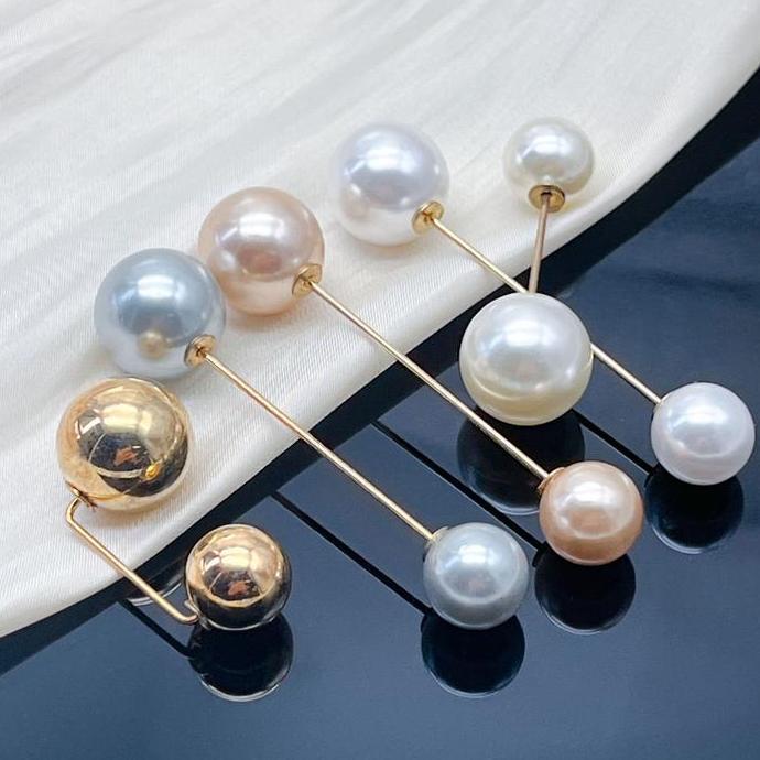 Tostoreme.id~ AKS1928 Pin mutiara satu kata rok bros anti-eksposur sederhana kelas atas aksesori tet