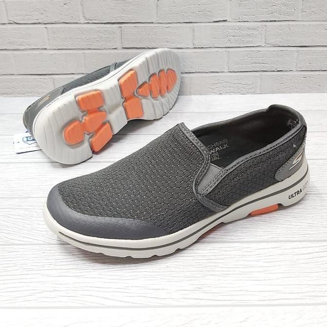 Sepatu Pria Go Walk 5 Apprize / Skechers Gowalk 5 Apprized Man