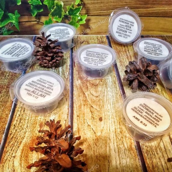 Hosti Ayat + Anggur Perjamuan Kudus ( Hosti Besar )