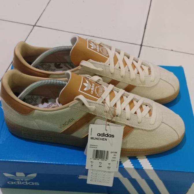 sepatu Adidas munchen mesa