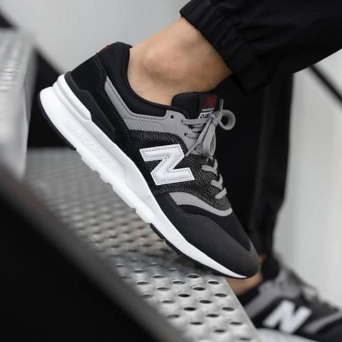 NEW BALANCE CM 997 BLACK/GREY/WHITE ORINAL (BNIB)