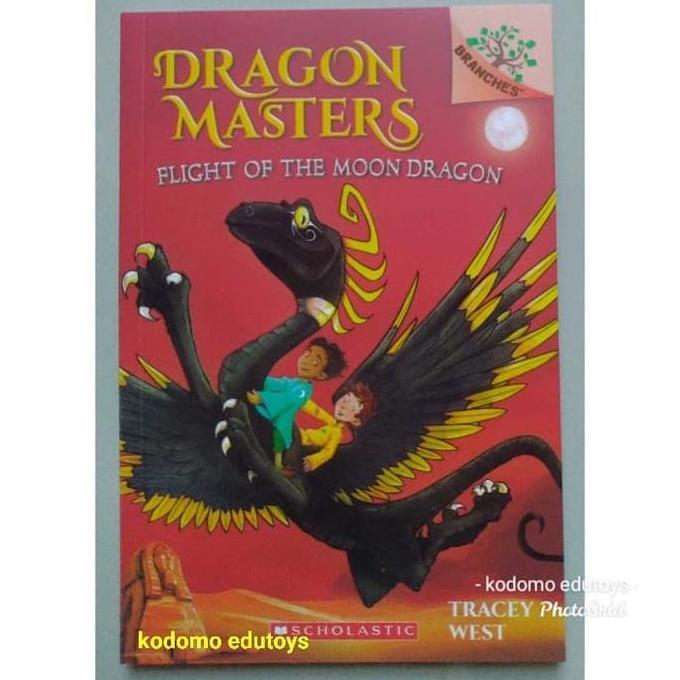 Flight of the Moon Dragon (Dragon Masters #6 ) by Tracey West