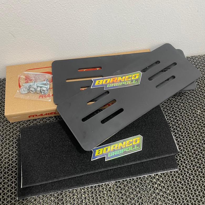 SUPER DEAL` FRAME PLAT NOMOR UNIVERSAL Set 2pcs Sepasang Depan Belakang + Baut / FRAME PLATE TEMPEL 