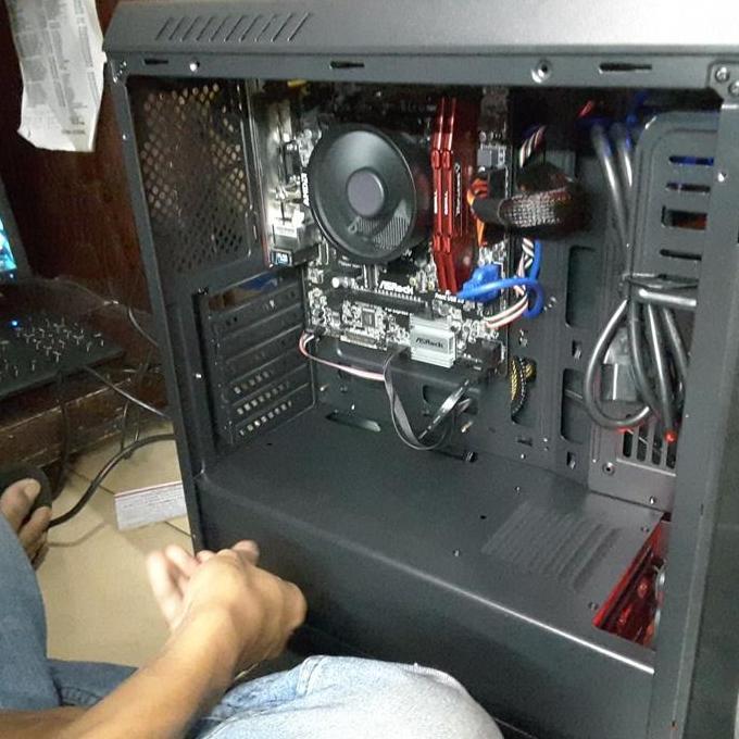 Servis / Service computer pc laptop hardware dan software