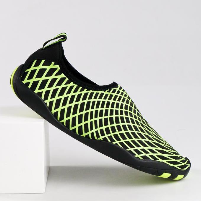 Sepatu Pantai Fleksibel Olahraga Air Yoga Uni Green